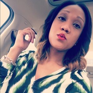 Meet your Posher, Danee